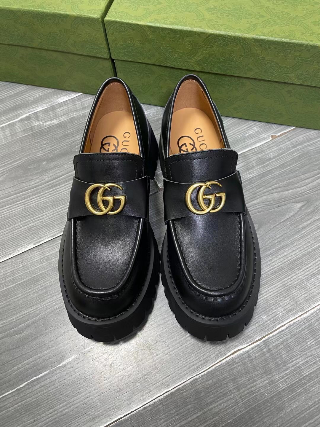 Gucci women's leather shoes-85