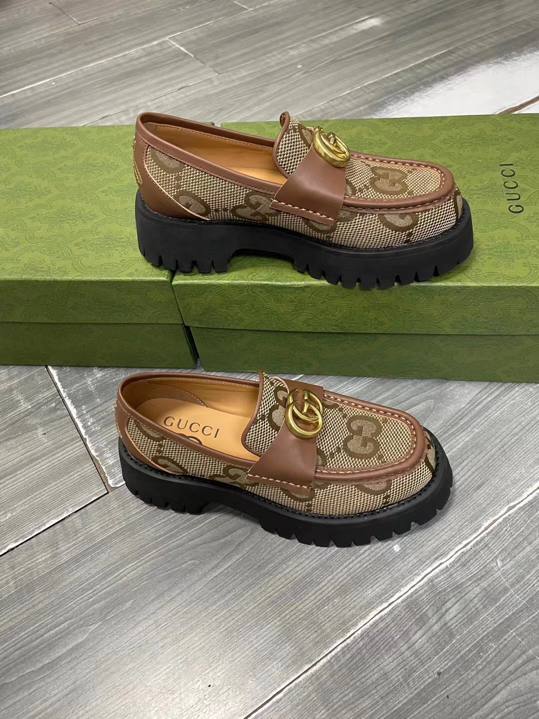 Gucci women's leather shoes-86