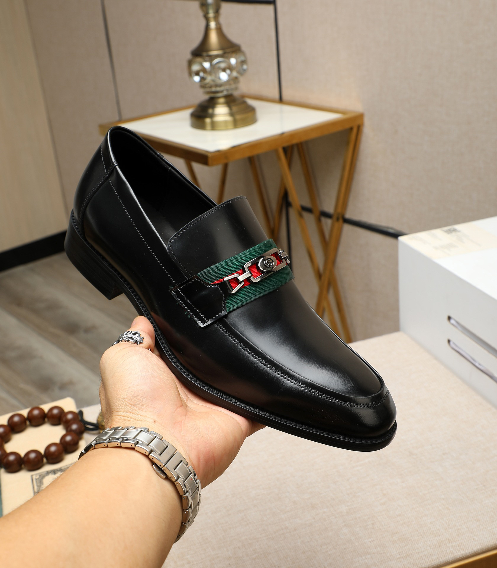 Gucci men's leather shoes-106