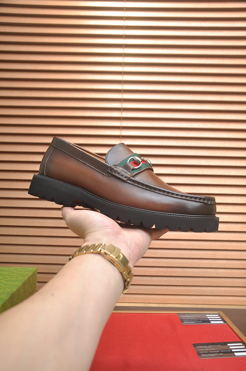 Gucci men's leather shoes-33