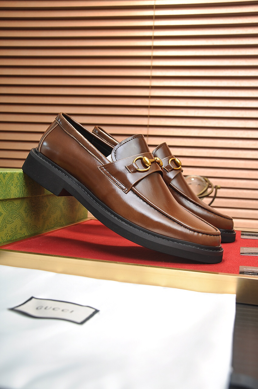 Gucci men's leather shoes-122