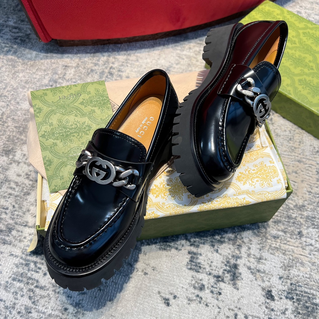 Gucci women's leather shoes-74