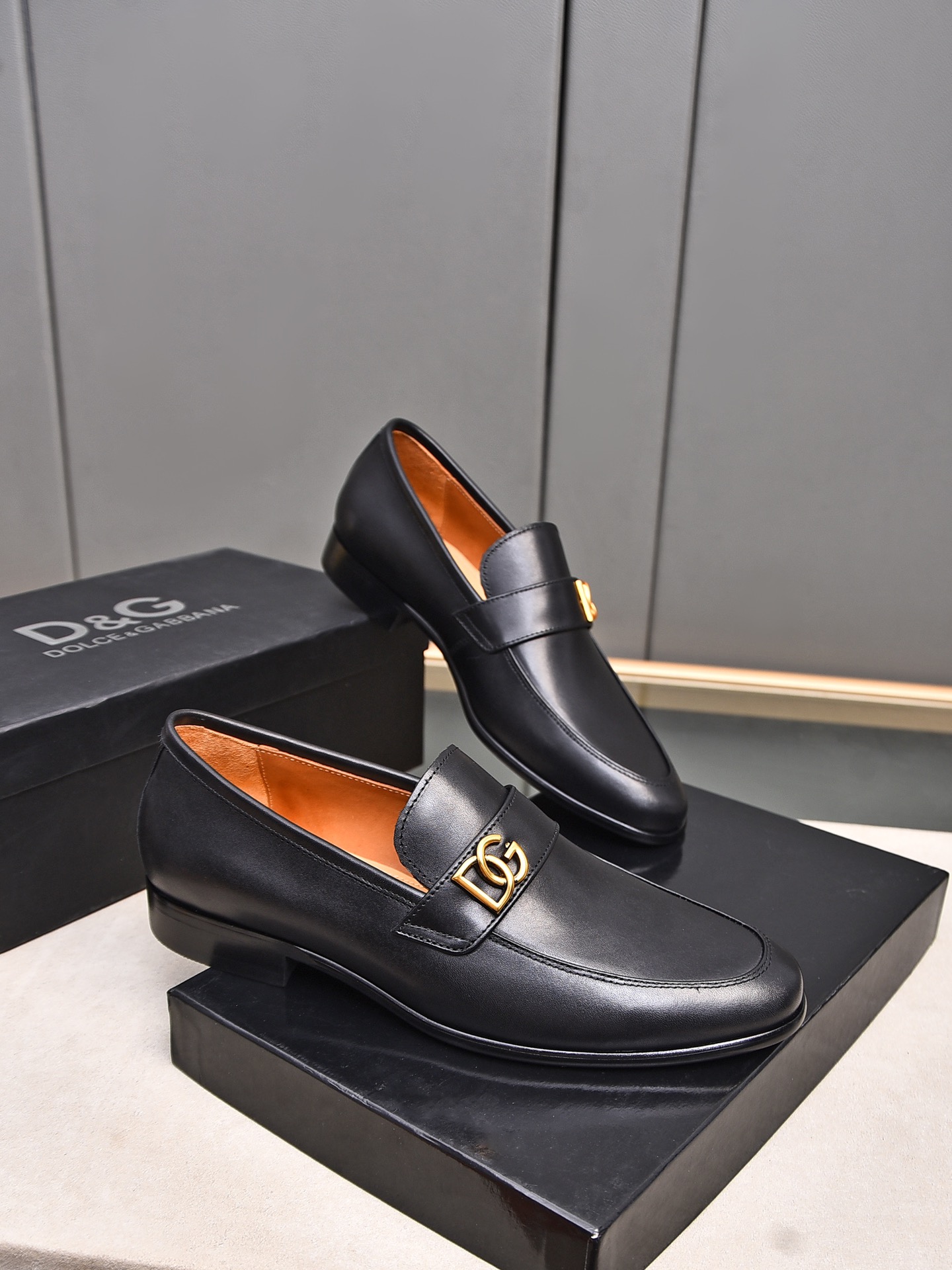 D&G men's leather shoes-14