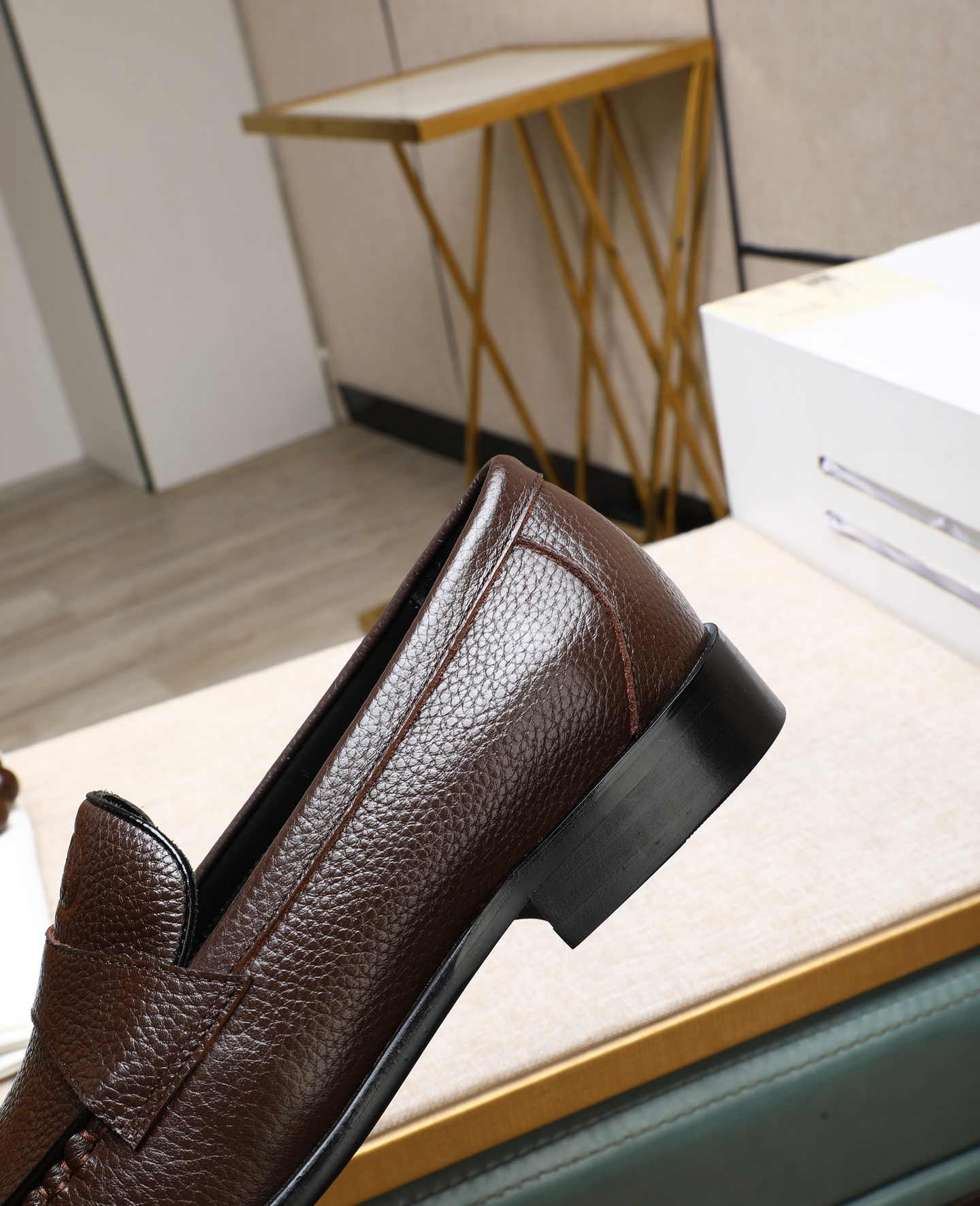 Gucci men's leather shoes-104