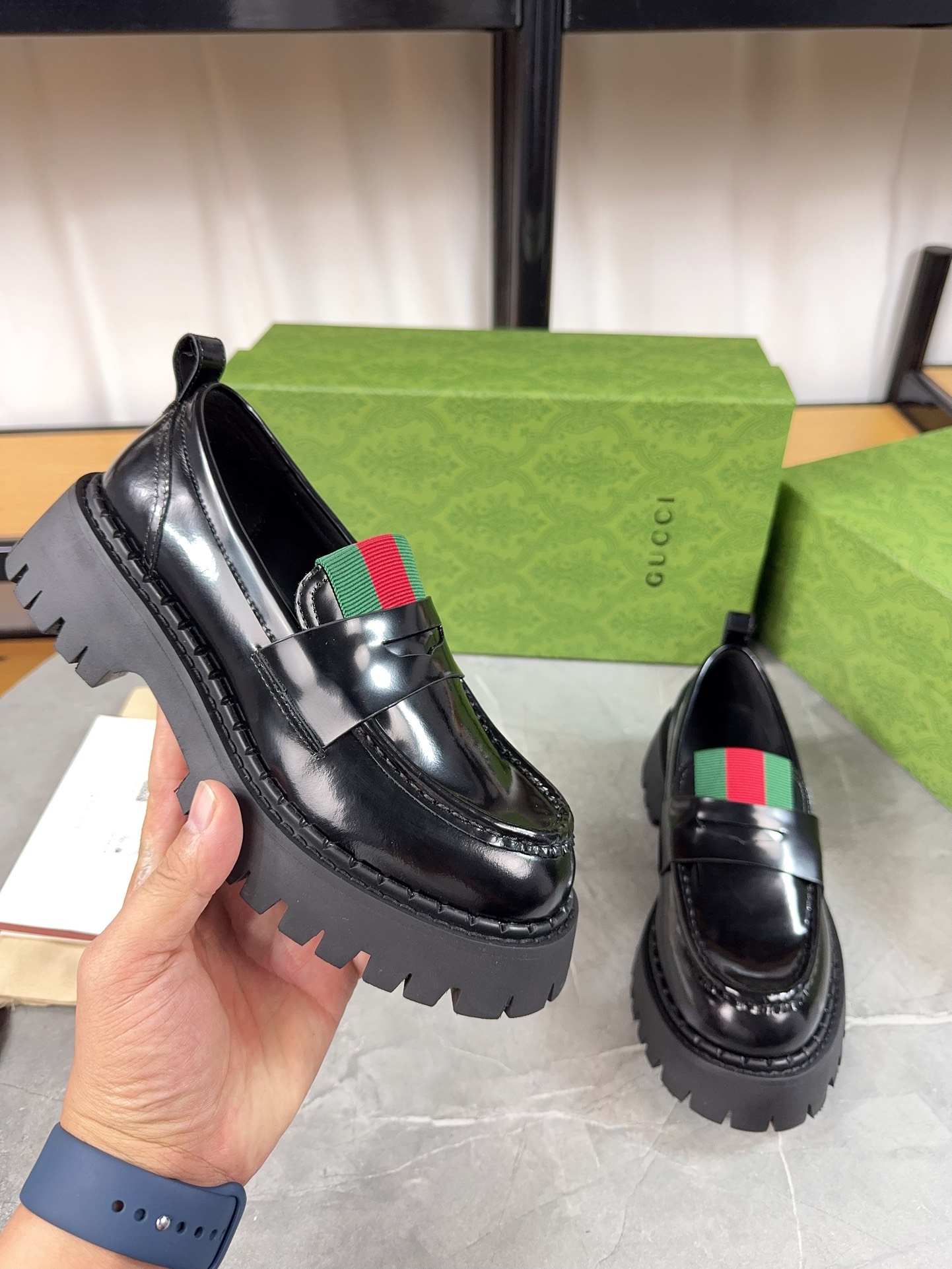 Gucci women's leather shoes-96