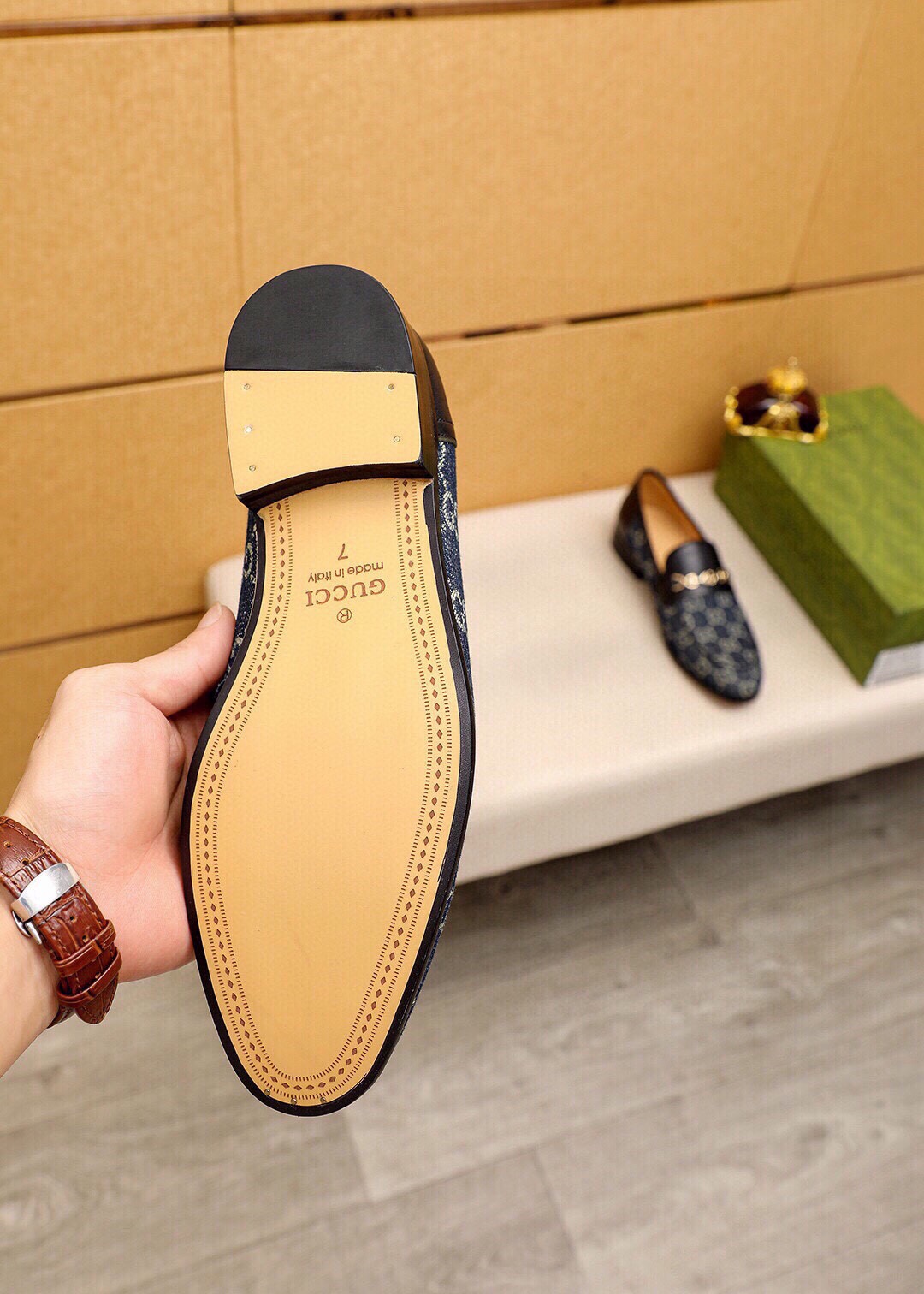 Gucci men's leather shoes-118