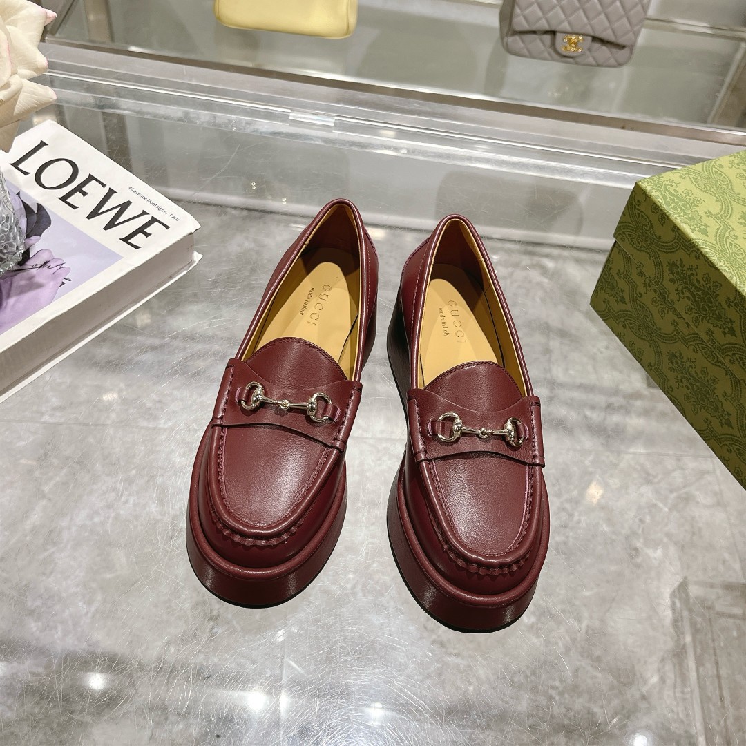 Gucci women's leather shoes-43