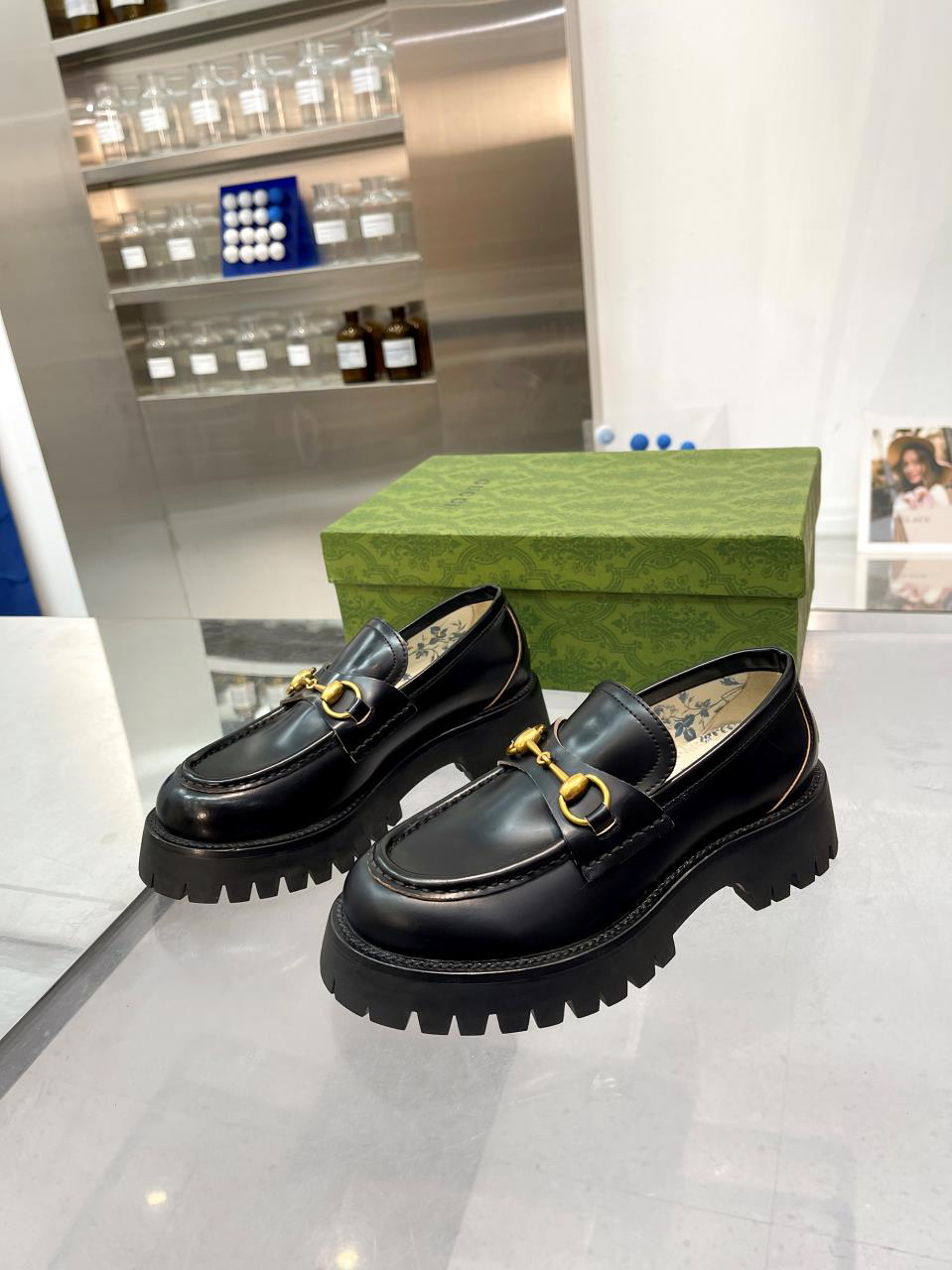 Gucci women's leather shoes-75