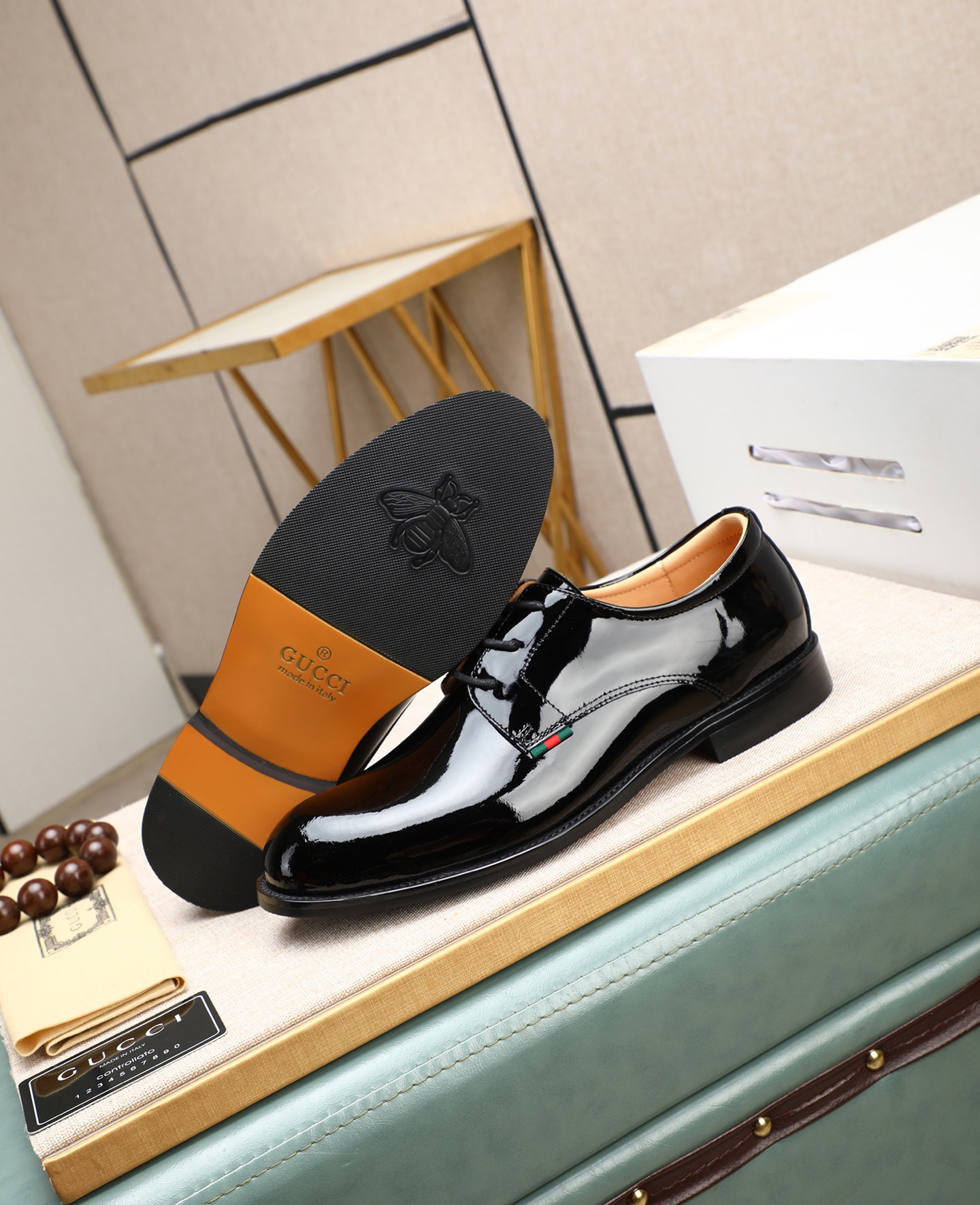 Gucci men's leather shoes-115