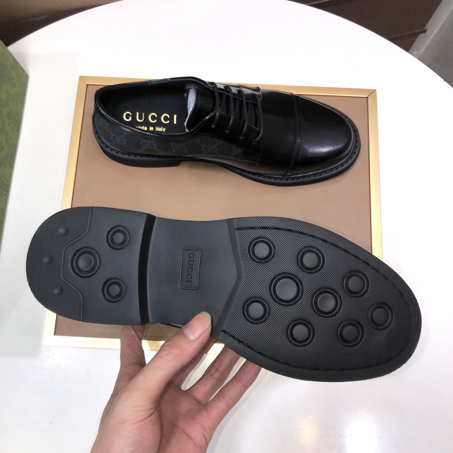 Gucci men's leather shoes-140