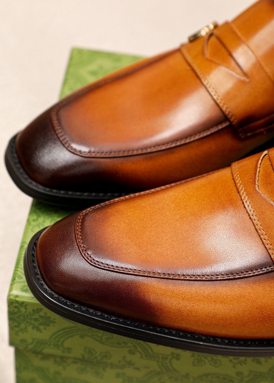 Gucci men's leather shoes-71