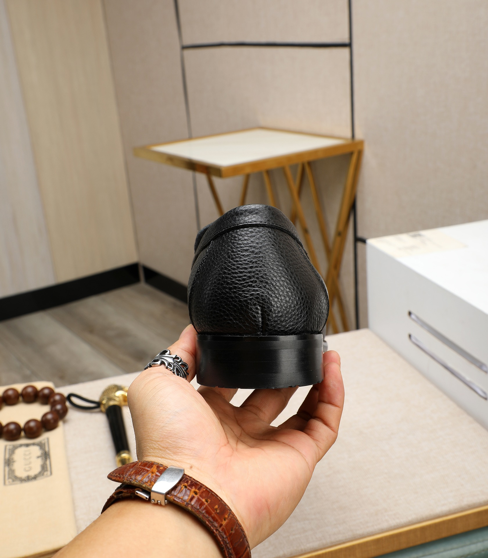 Gucci men's leather shoes-138