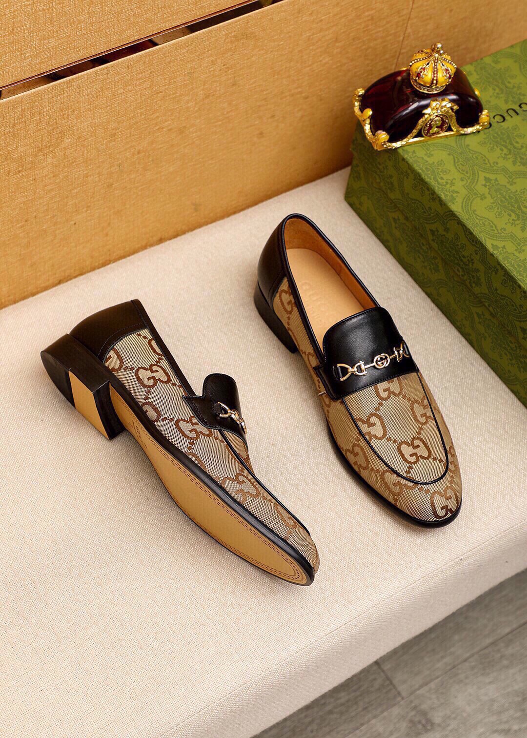 Gucci men's leather shoes-117