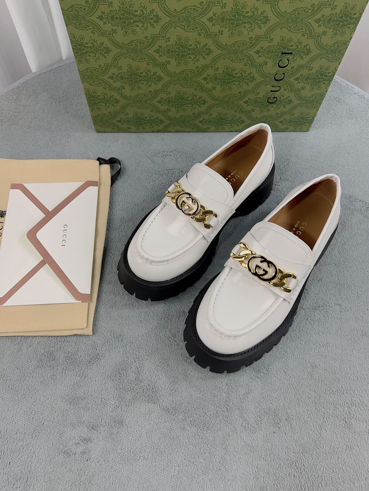 Gucci women's leather shoes-106