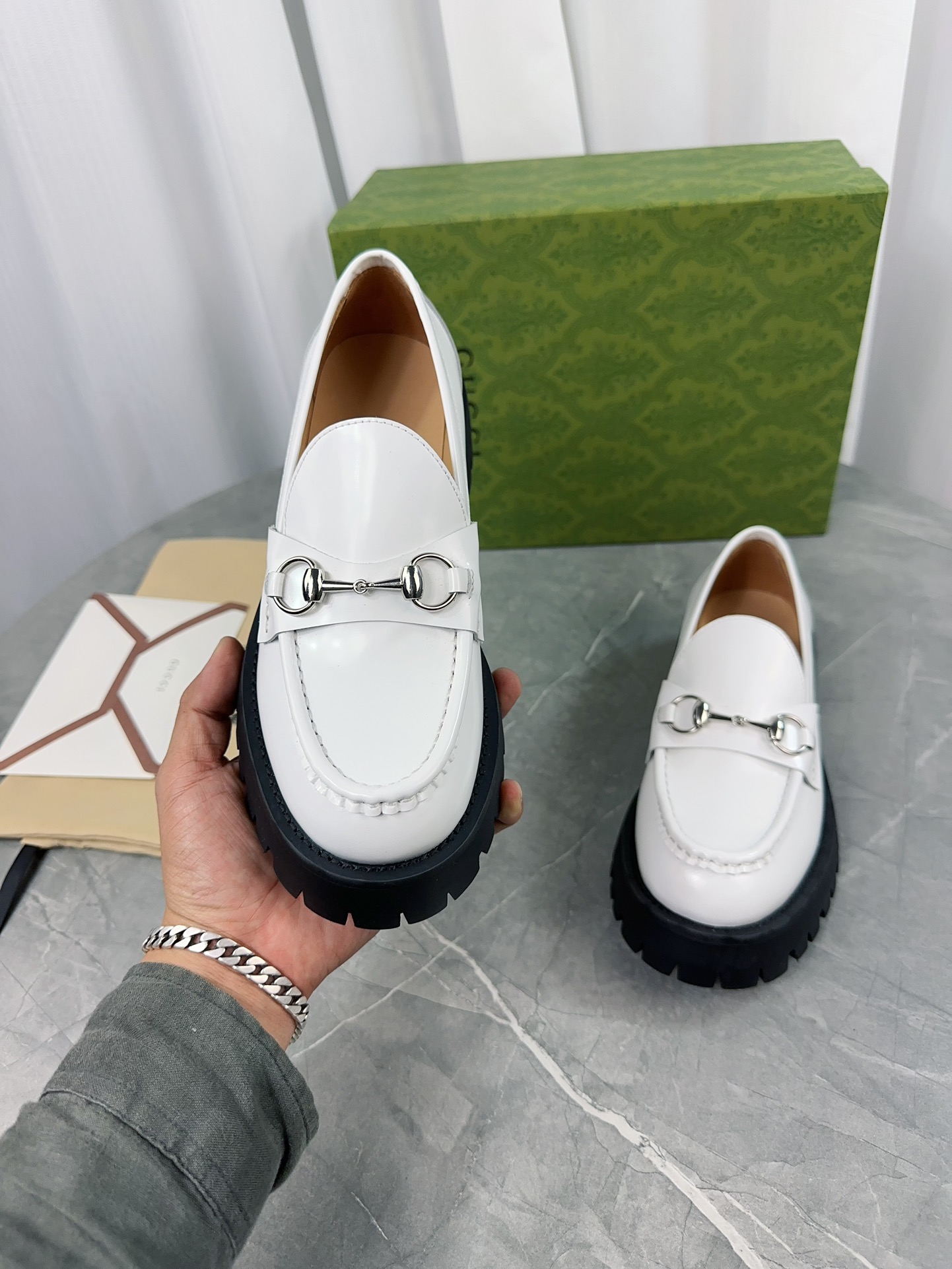 Gucci women's leather shoes-103