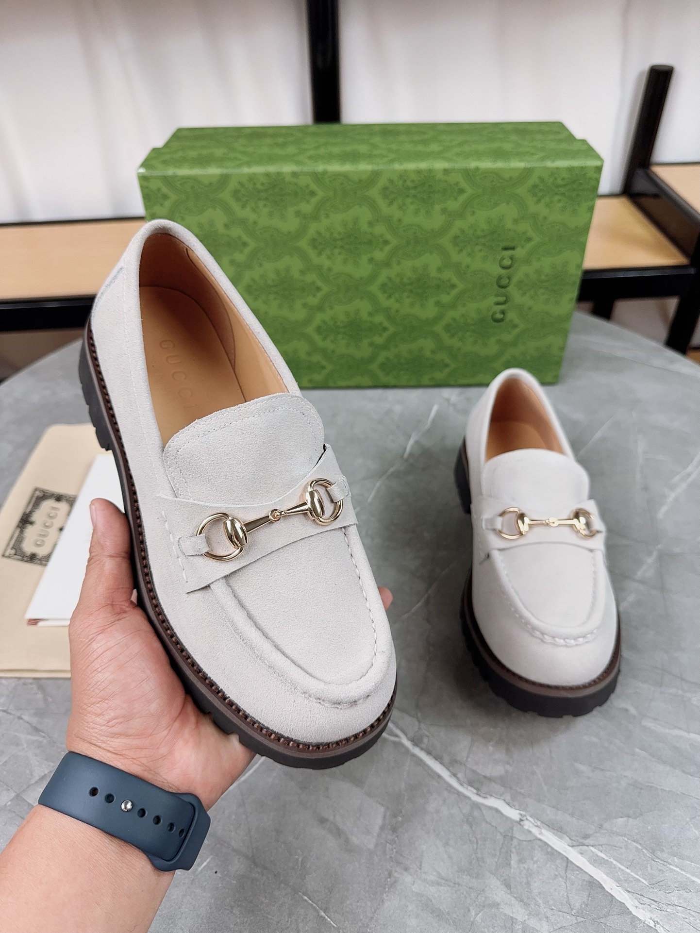 Gucci women's leather shoes-114