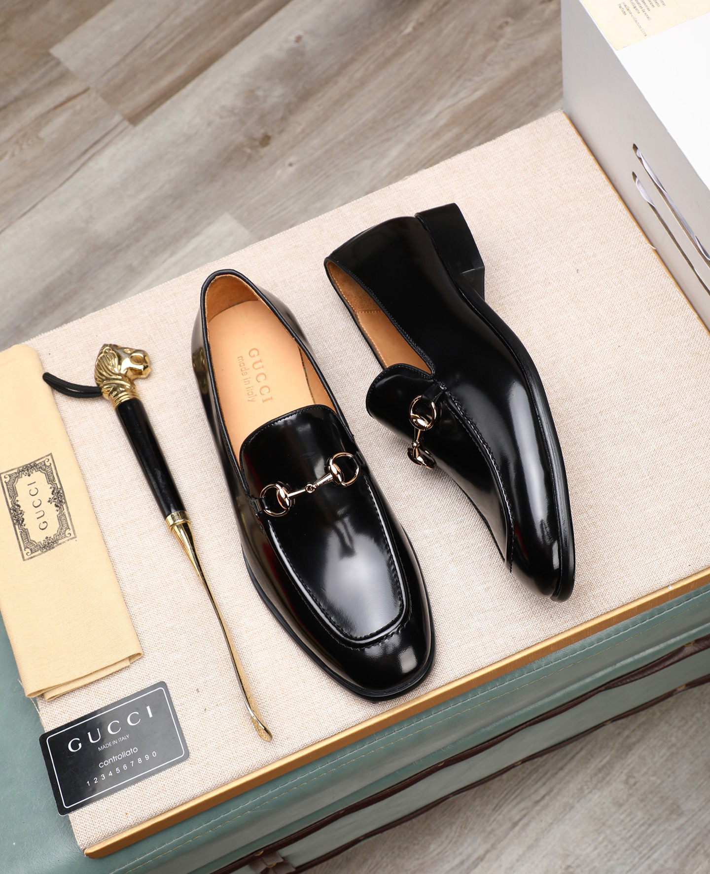 Gucci men's leather shoes-16