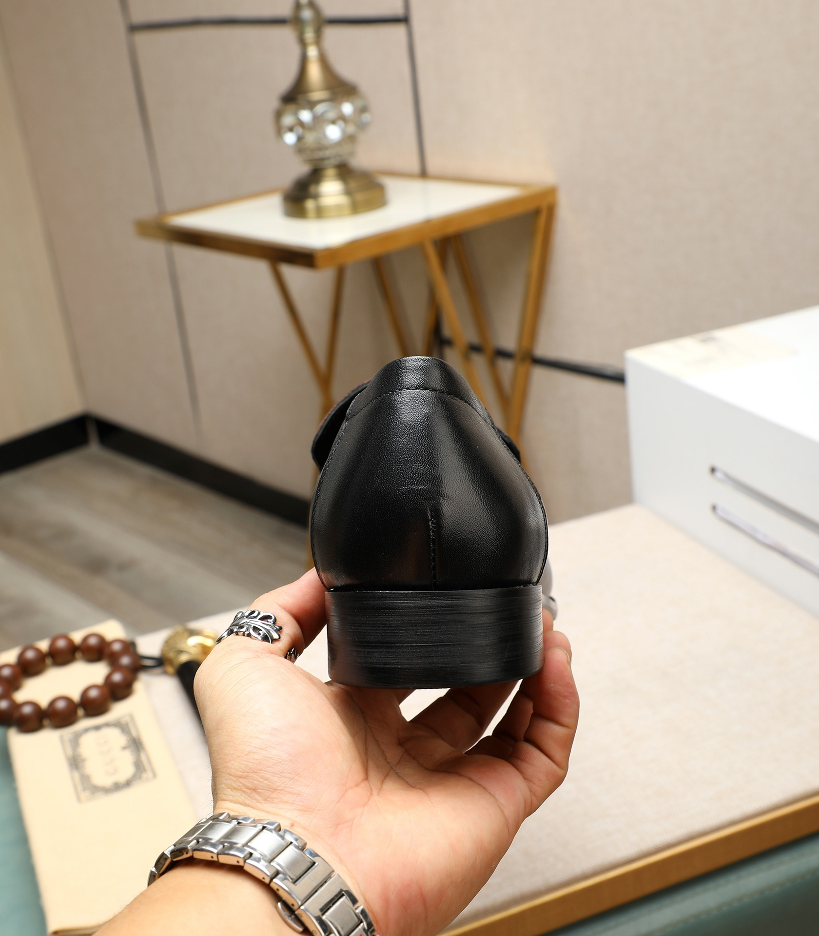 Gucci men's leather shoes-108