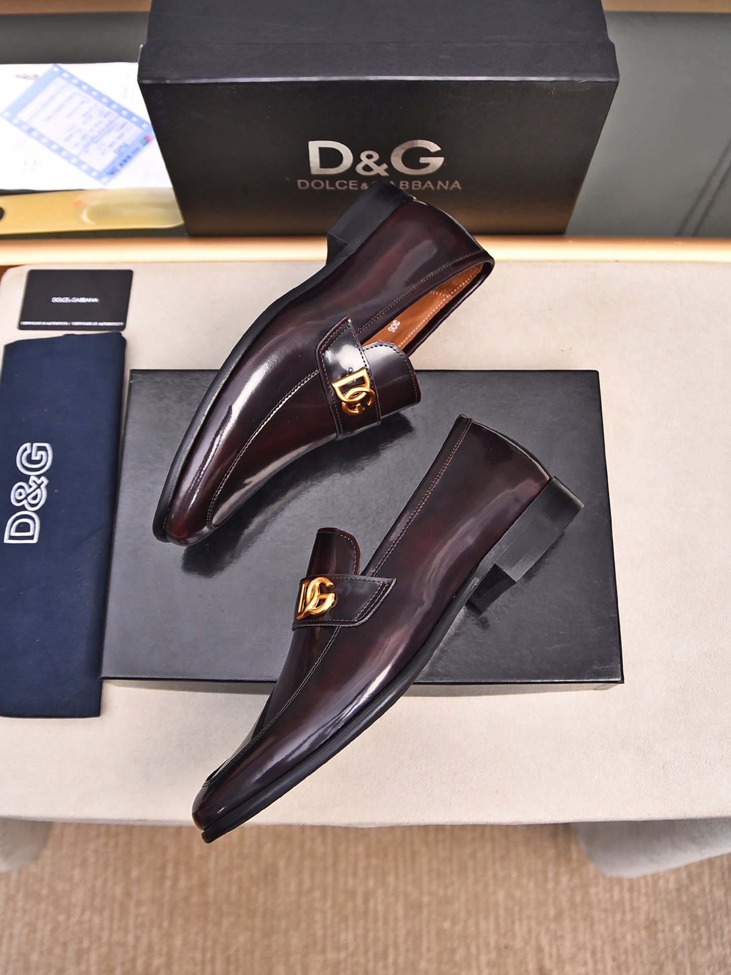 D&G men's leather shoes-73
