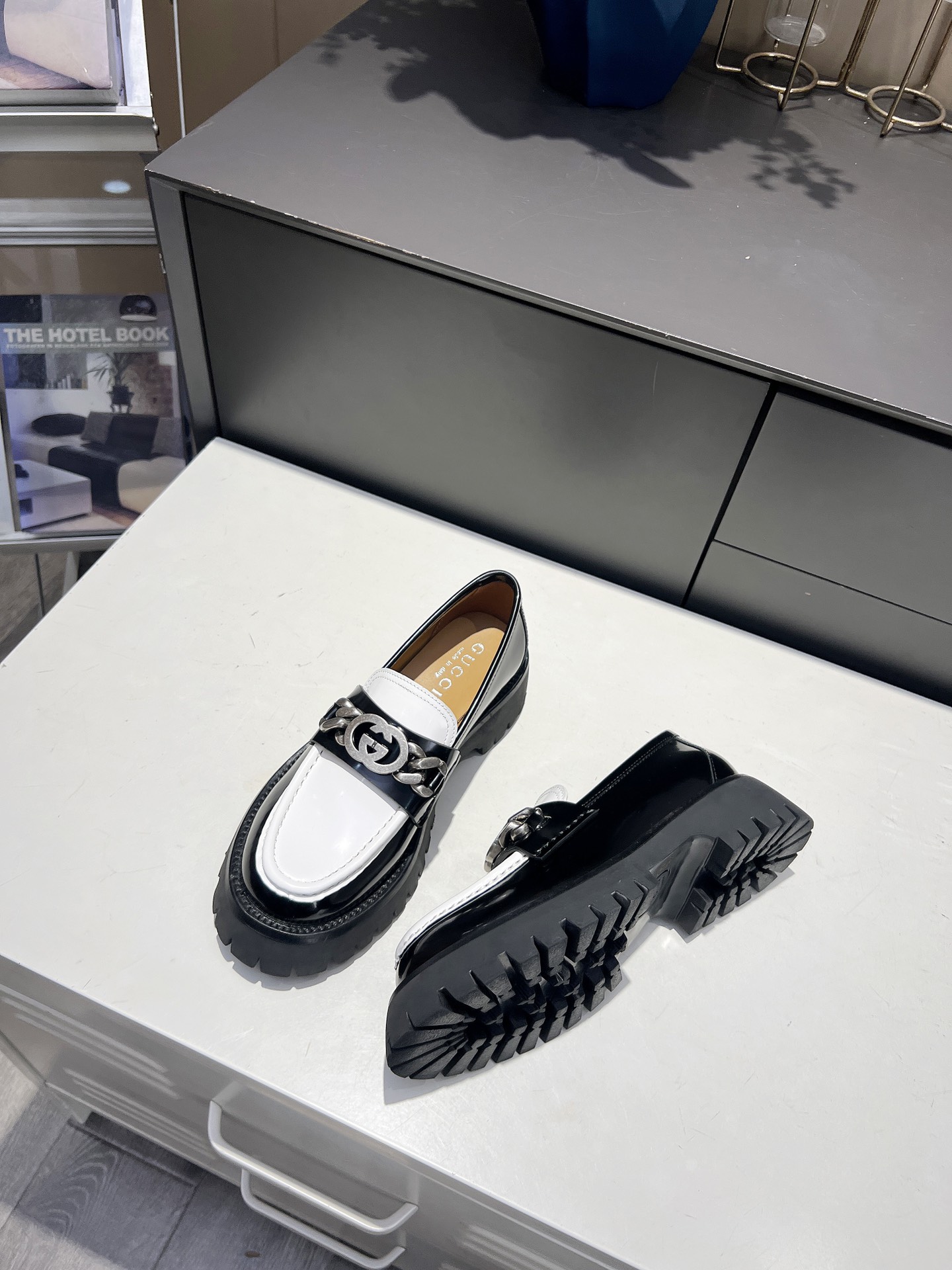 Gucci women's leather shoes-71