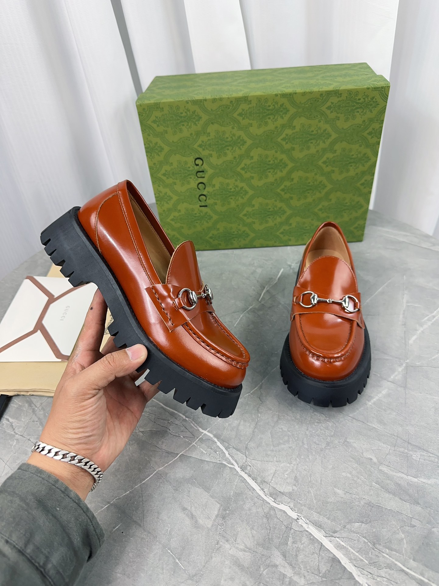 Gucci women's leather shoes-104