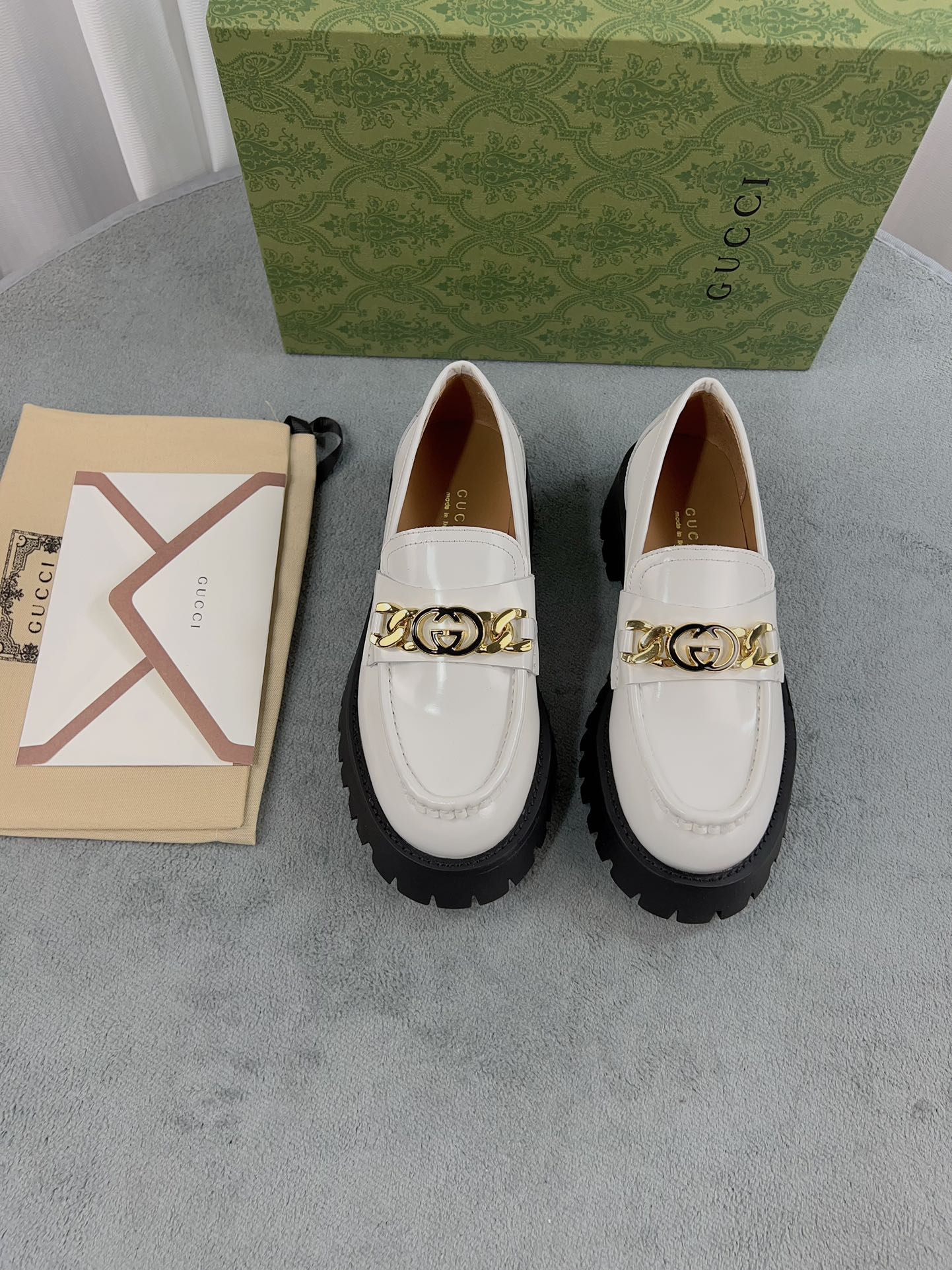 Gucci women's leather shoes-106