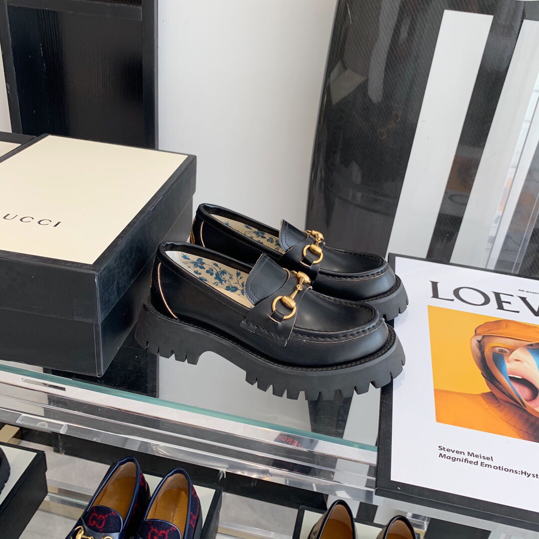 Gucci women's leather shoes-73