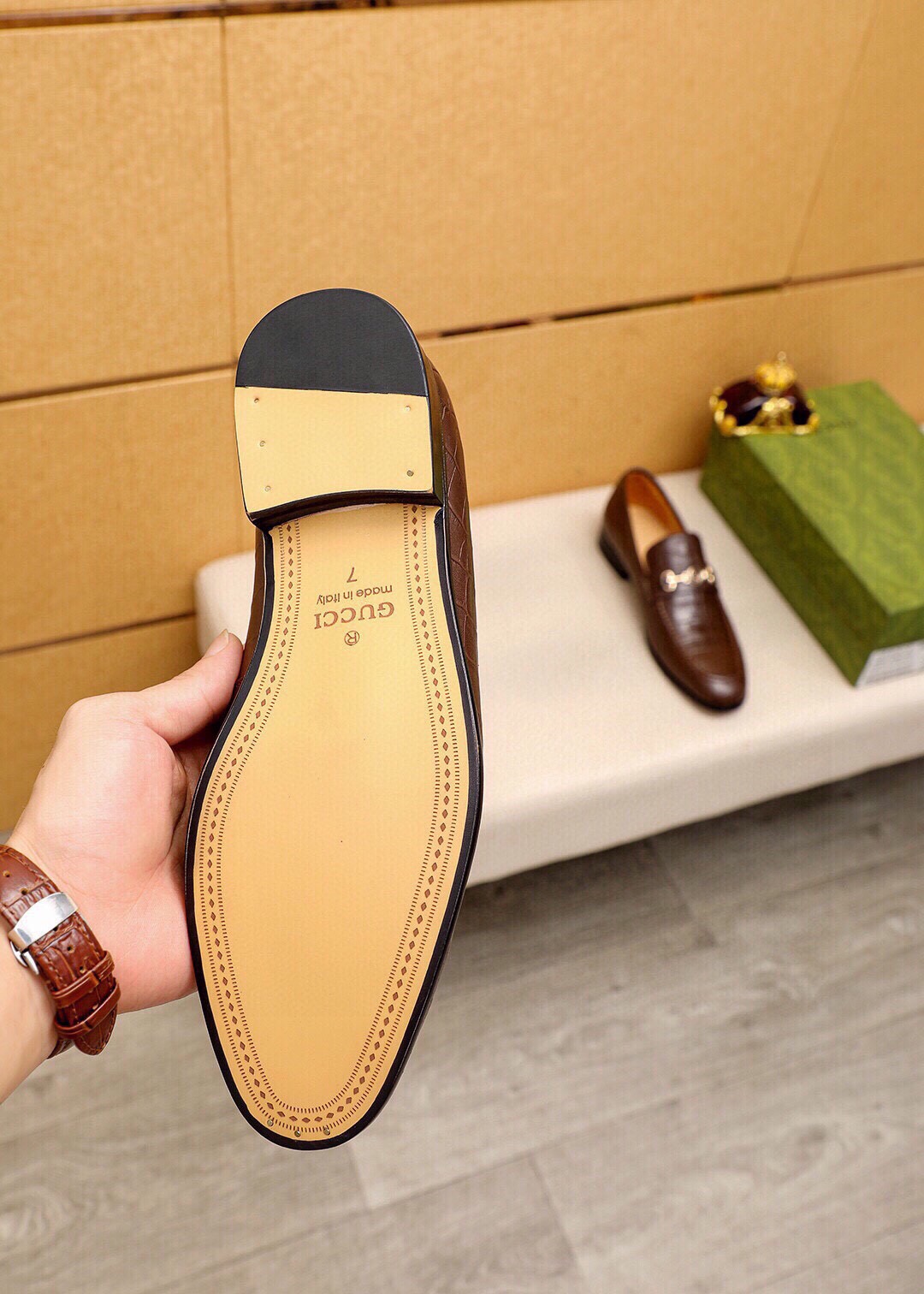 Gucci men's leather shoes-117