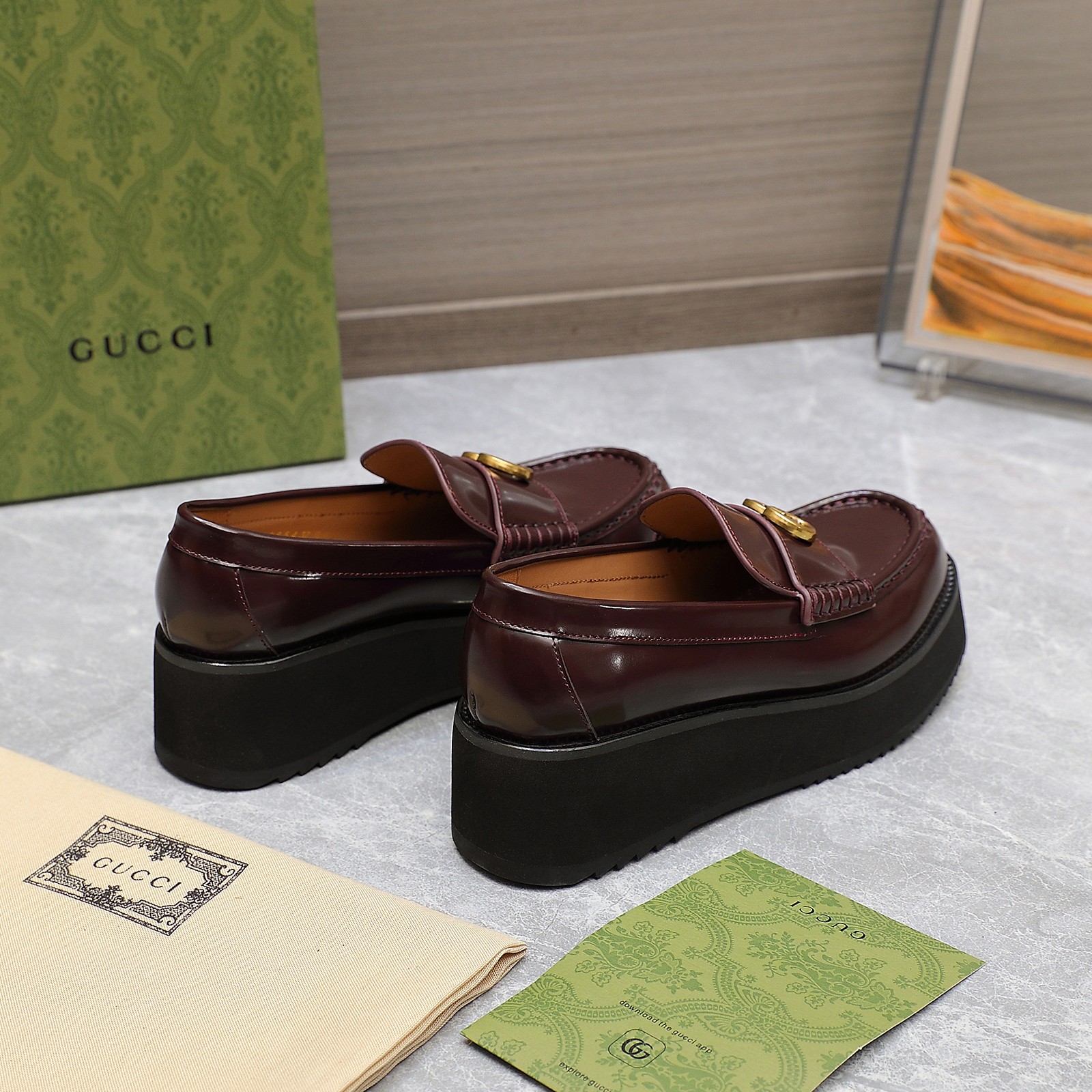 Gucci women's leather shoes-35