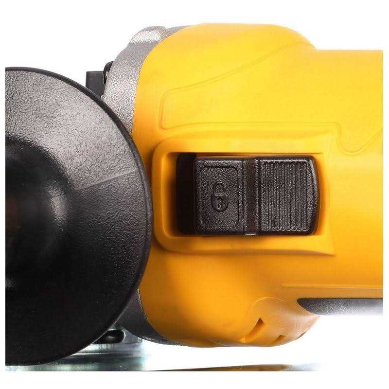 DeWalt Small Angle Grinder DWE4011