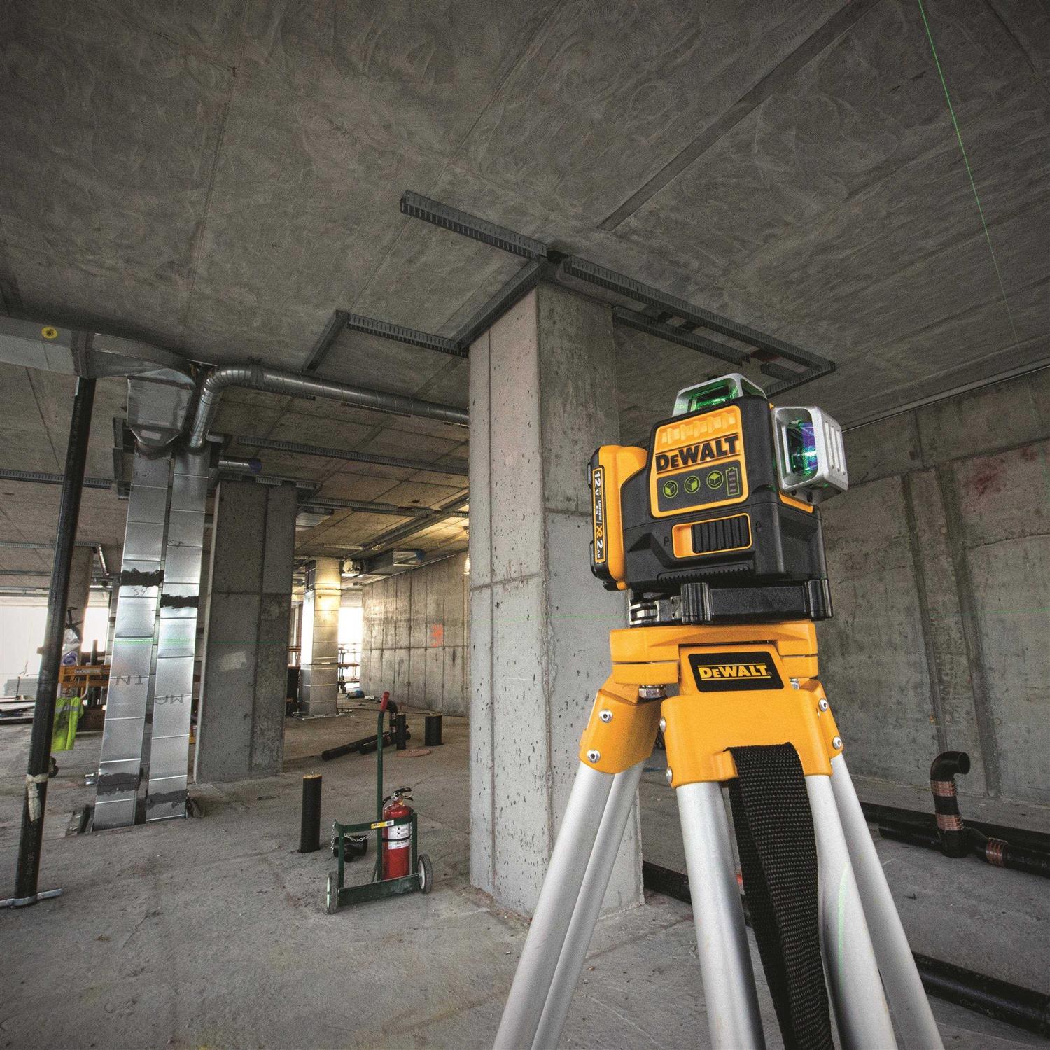 DeWalt DW089LG 12V MAX 3 x 360 Green Line Laser