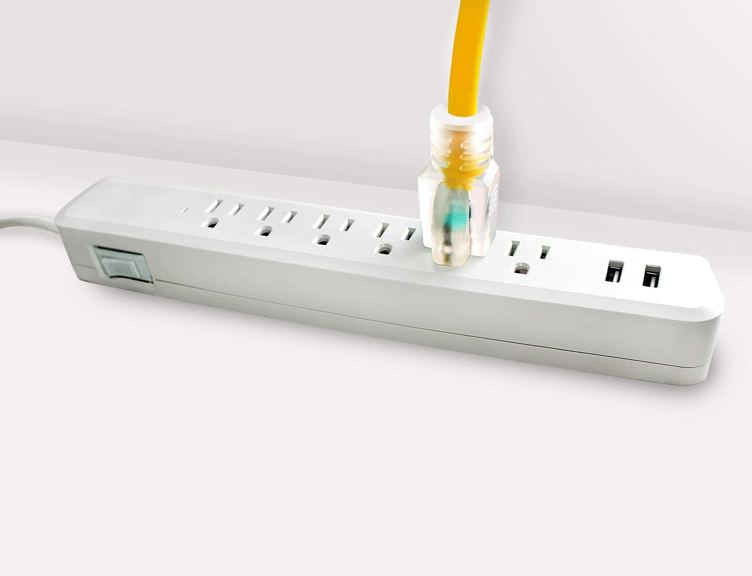 LifeSupplyUSA 75 ft. 12/3 Wire Gauge Tri-Source SJT Indoor Outdoor Vinyl Lighted Electric Extension Cord