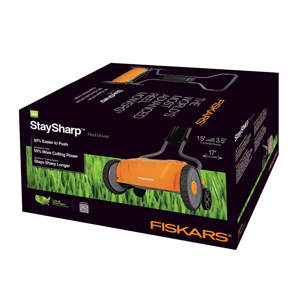 Fiskars StaySharp 17 in. Manual Push Walk Behind Non-Electric Reel Mower