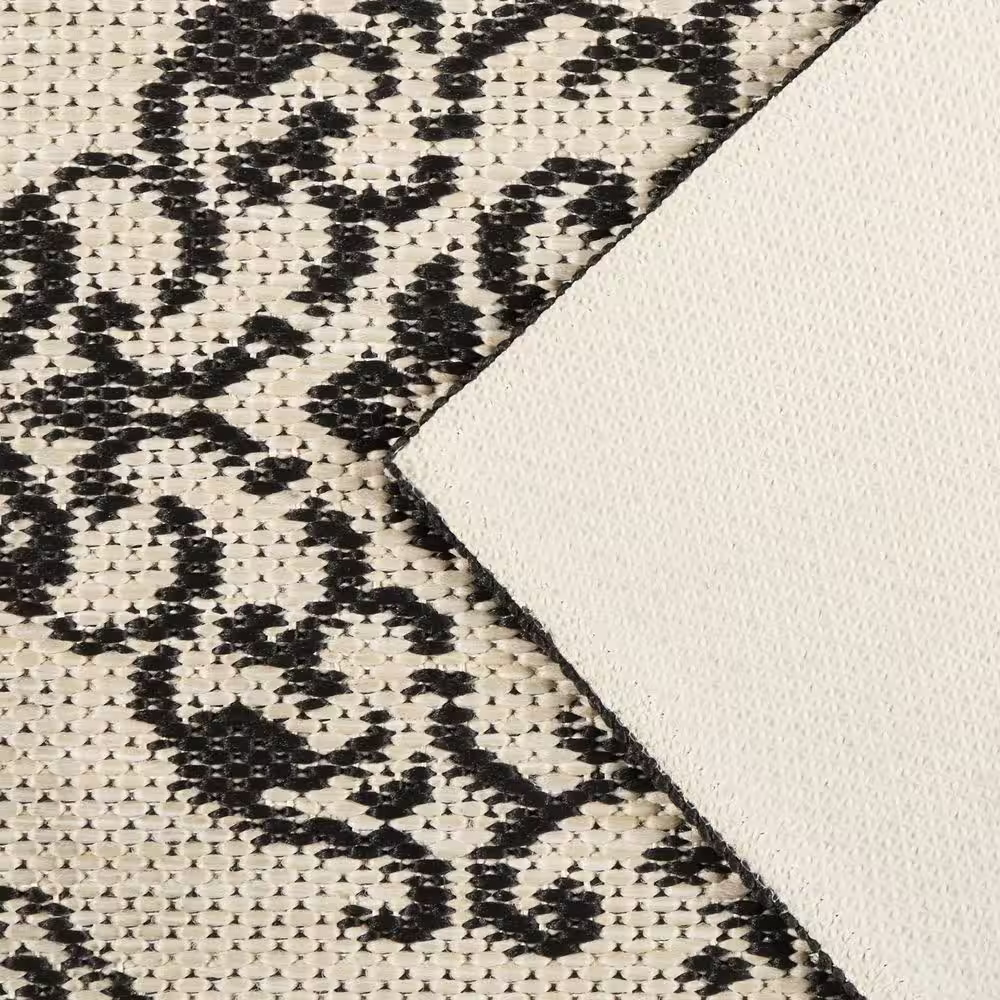Home Dynamix Cafe Jardin Beige/Black 23.6 in. x 35.4 in. Kitchen Mat