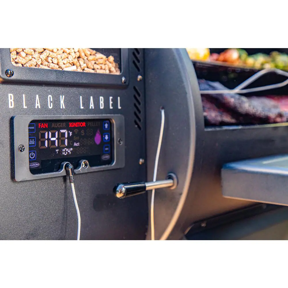 Louisiana Grills 800 Black Label Pellet Grill with WiFi Control in Black