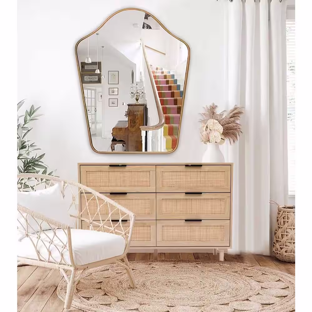 LuxenHome 6-Drawer Light Oak Dresser 29.5 in. x 43.3 in. x 15.7 in.