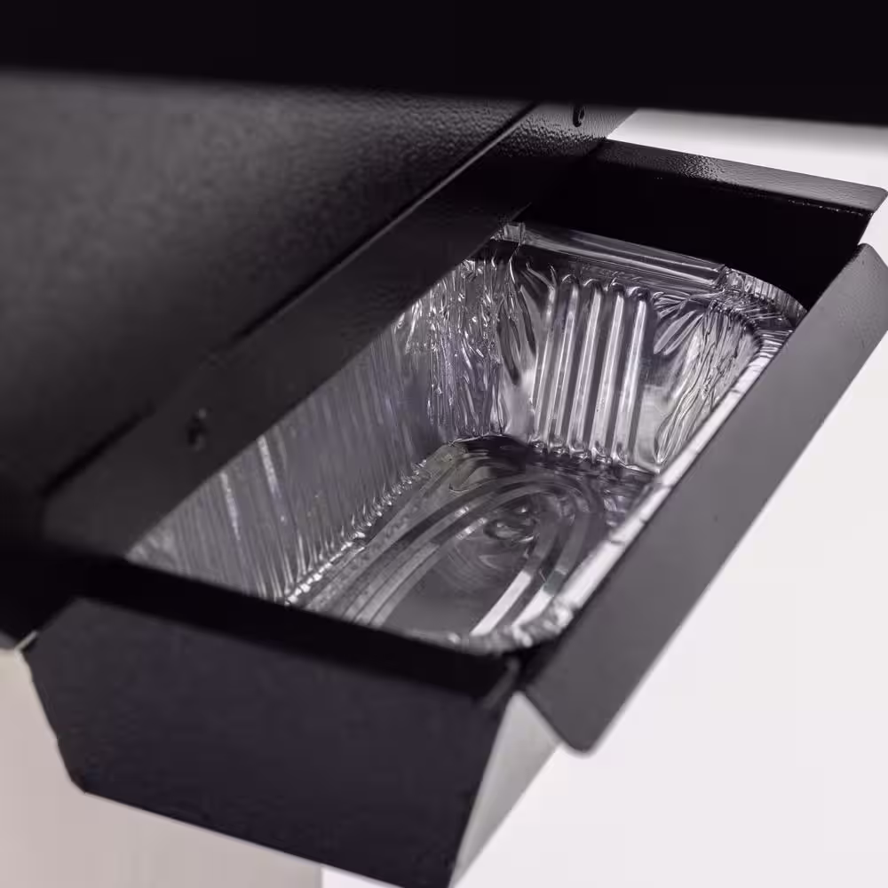 USSC GRILLS USG730SS Wood Pellet Grill in Stainless Steel with Searing Station