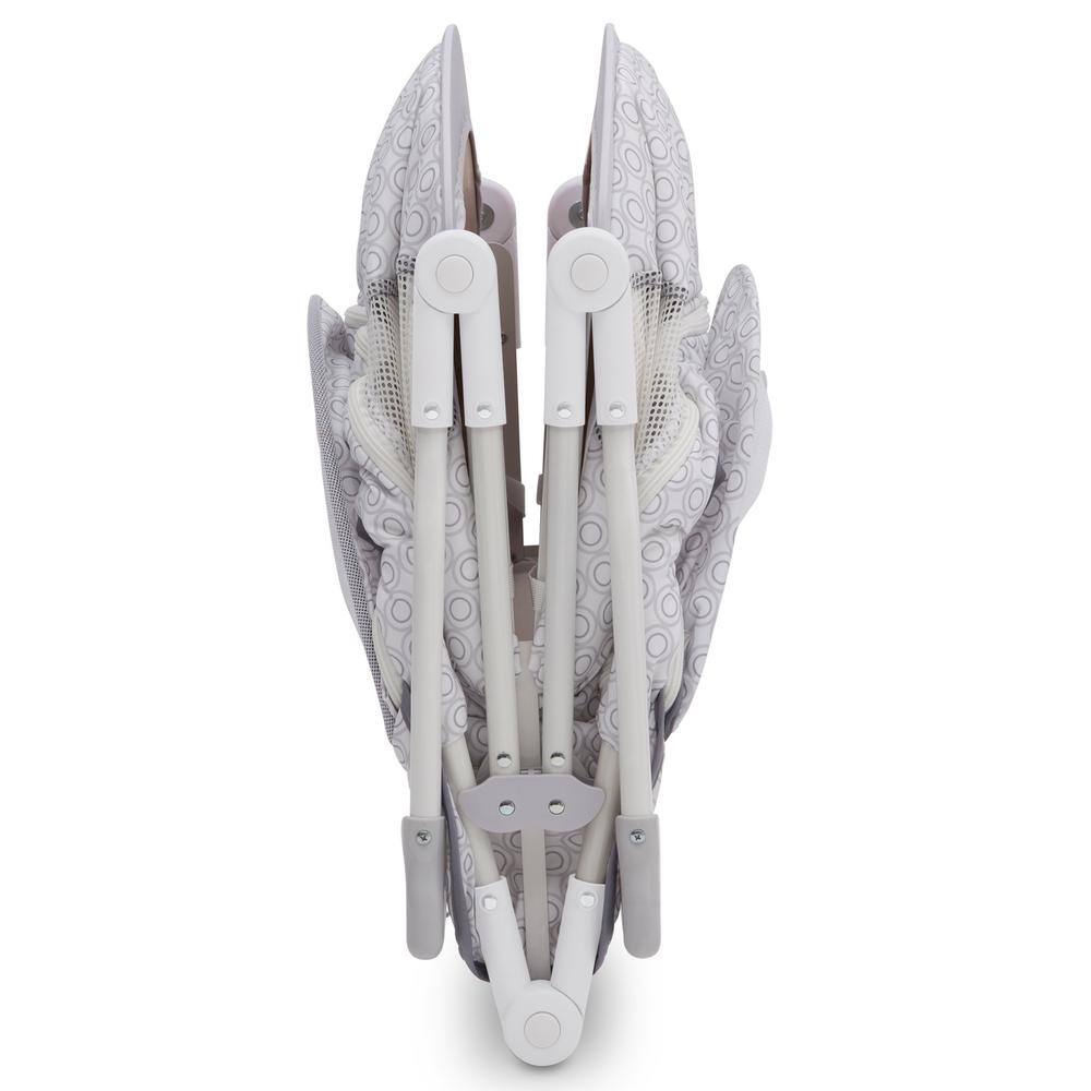 Delta Children EZ Fold Inner Circle (White, Grey) Ultra Compact Travel Bassinet