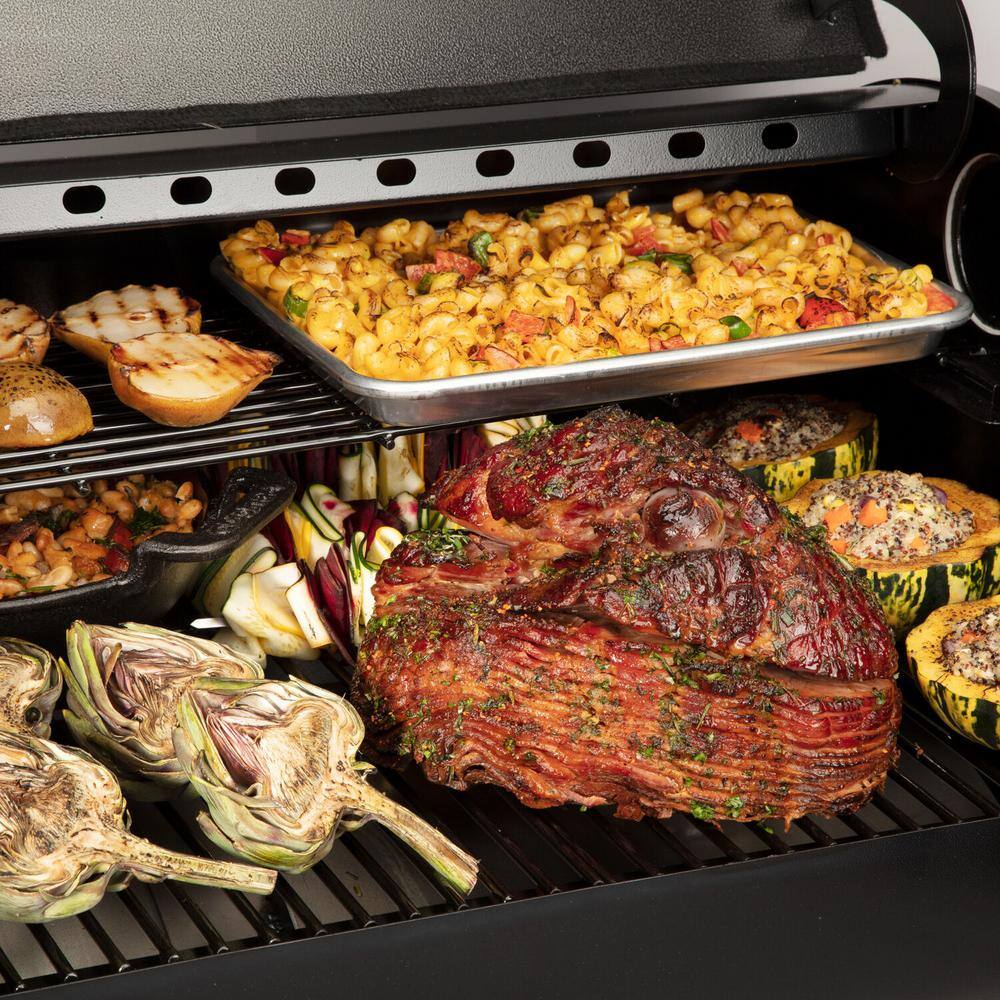 Cuisinart 700 sq. in. Deluxe Wood Pellet Grill and Smokerâ?in Gray