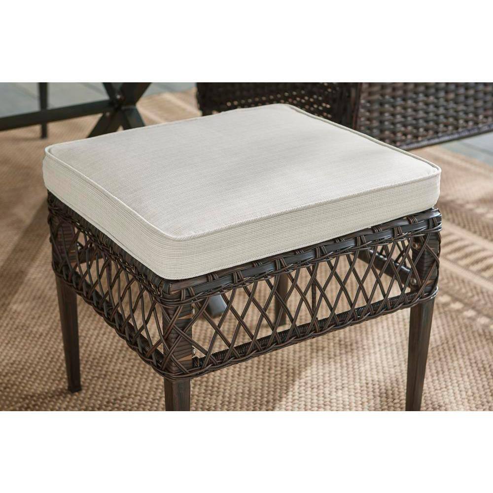 Hampton Bay Bayview 6-Piece Wicker Patio Conversation Set with Beige Cushions