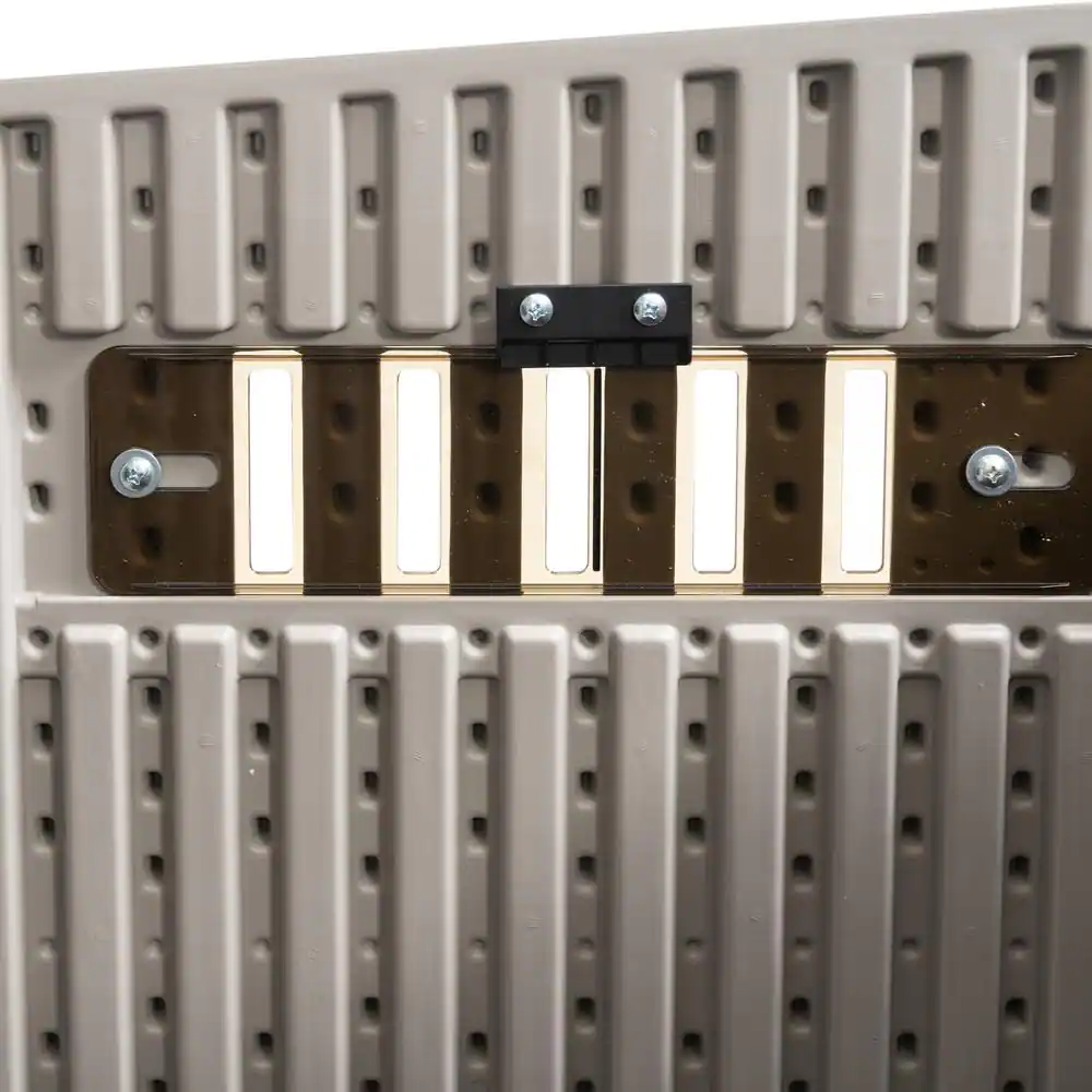 Lifetime Large Deluxe Dog House