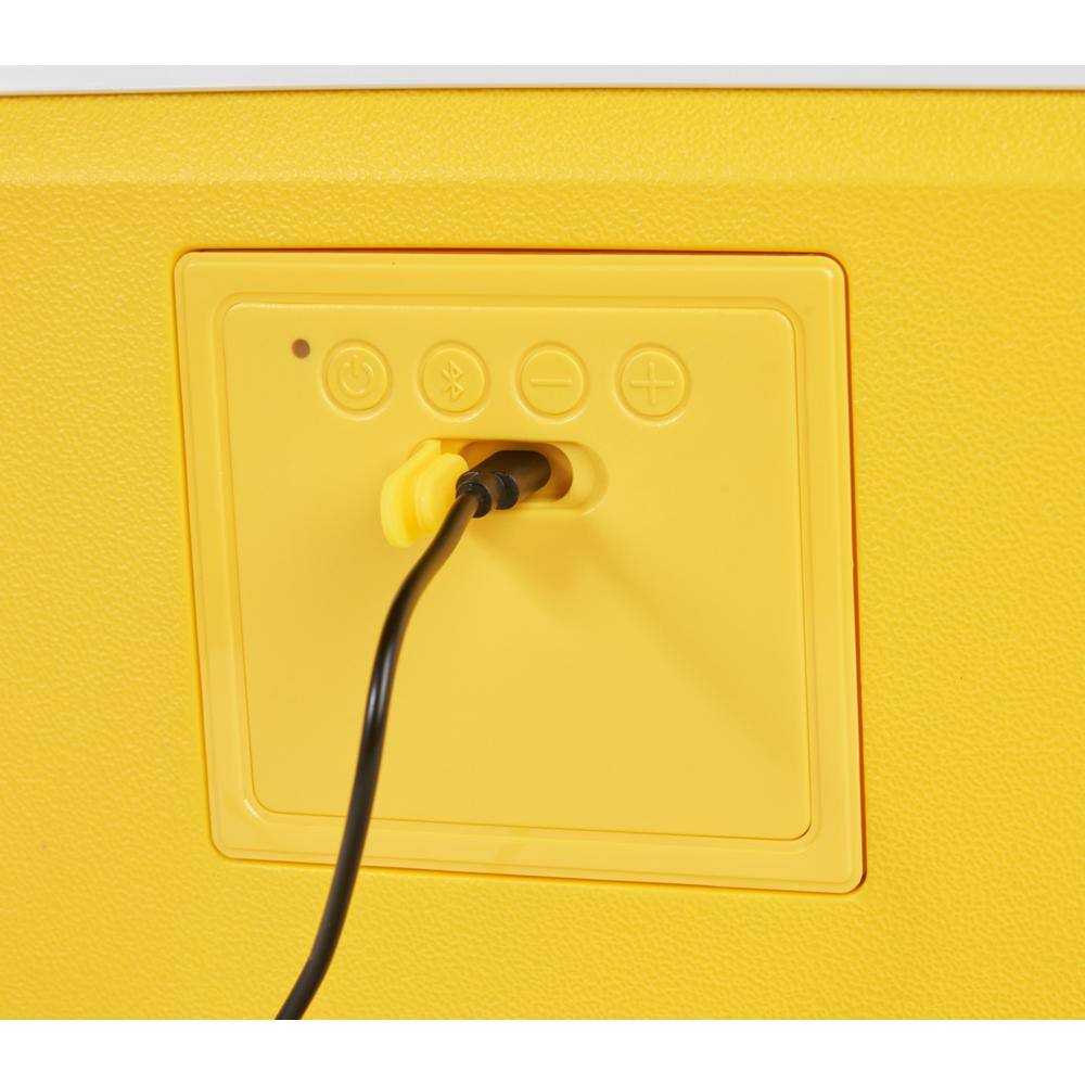 IGLOO Playmate Classic KoolTunes 14 qt. Yellow and White with Hot Pink Chest Cooler