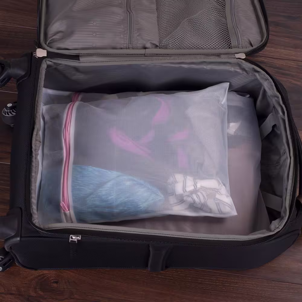 Everyday Home White Mesh Laundry Bags (Set of 8)