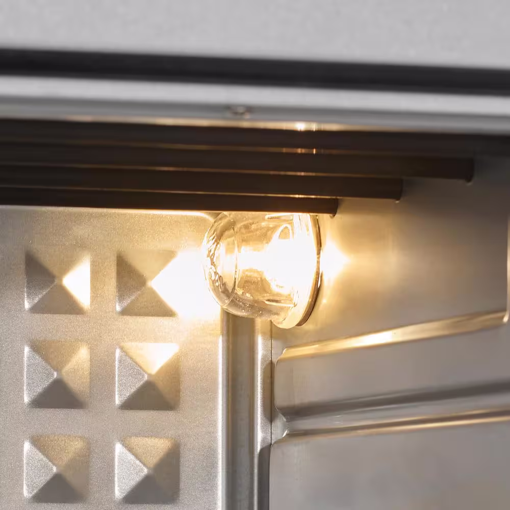 Starfrit 20.885 Qt. Silver 1,700-Watt Air Fryer Toaster Oven