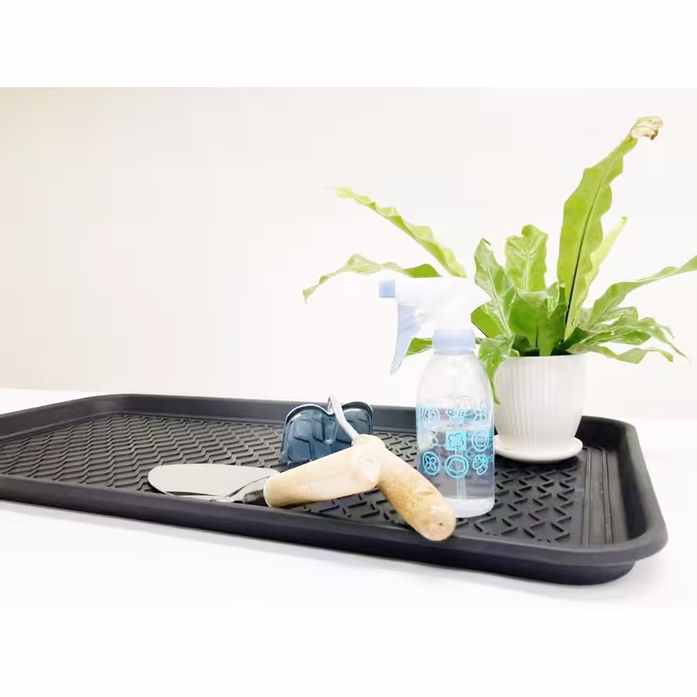 Ottomanson Black 15 in. x 30 in. Polypropylene Utility Boot Tray