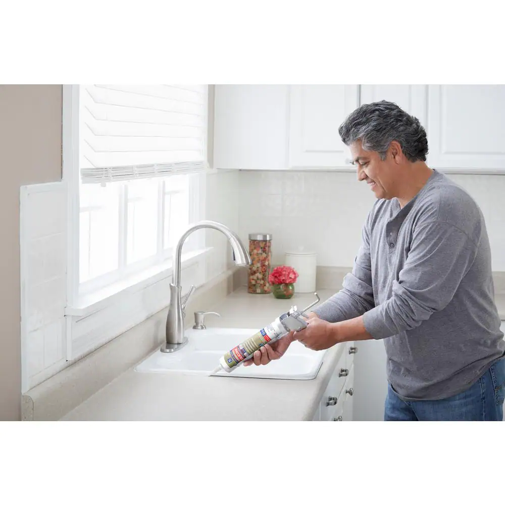 GE GE Advanced Silicone 2 10.1 oz. White Kitchen and Bath Sealant