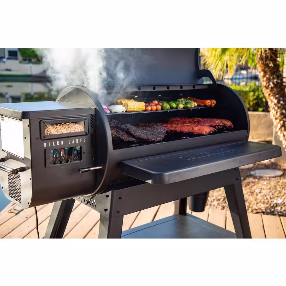 Louisiana Grills 1200 Black Label Pellet Grill with WiFi Control in Black