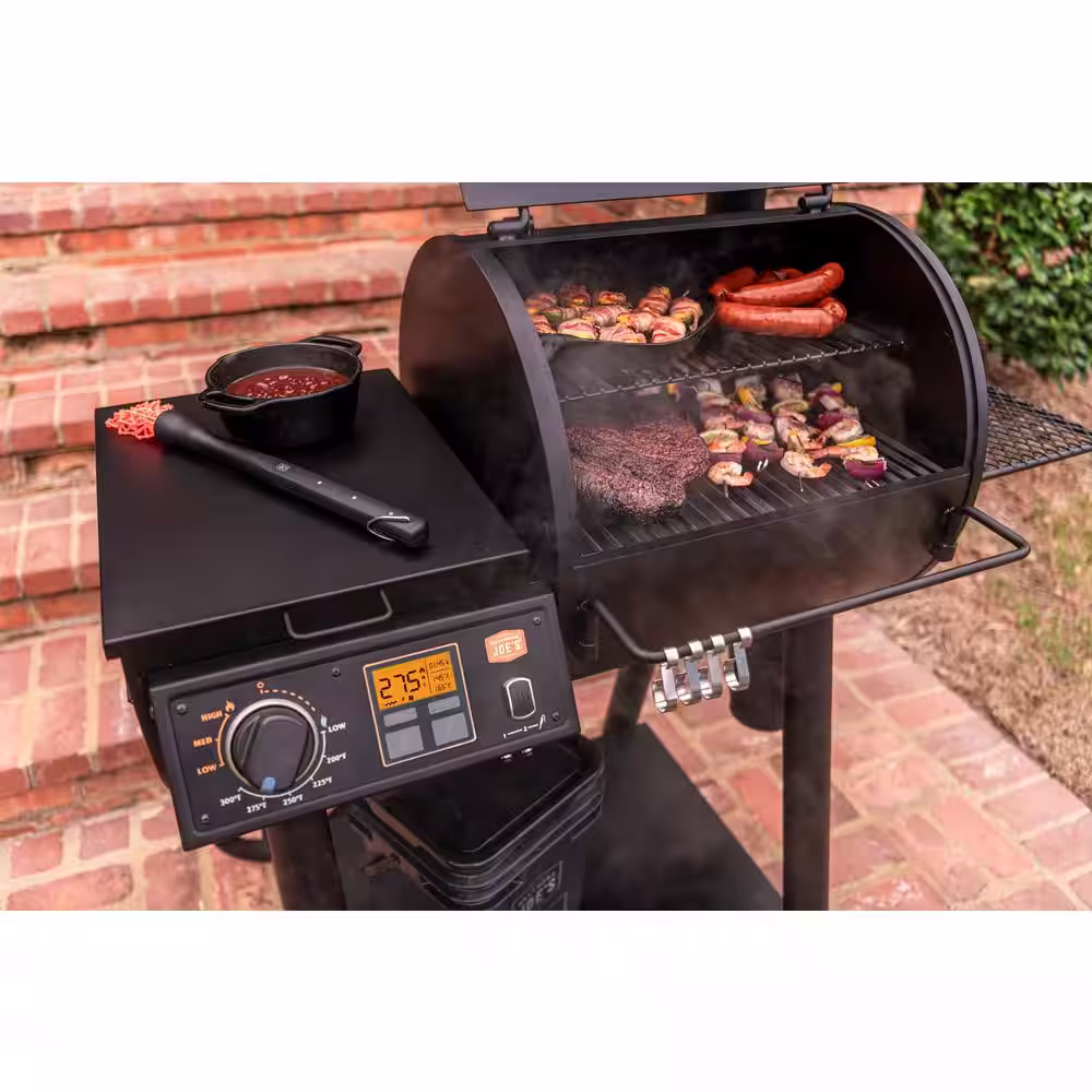 OKLAHOMA JOE'S Rider 600 G2 Pellet Grill in Black with 617 sq. in. Cooking Space