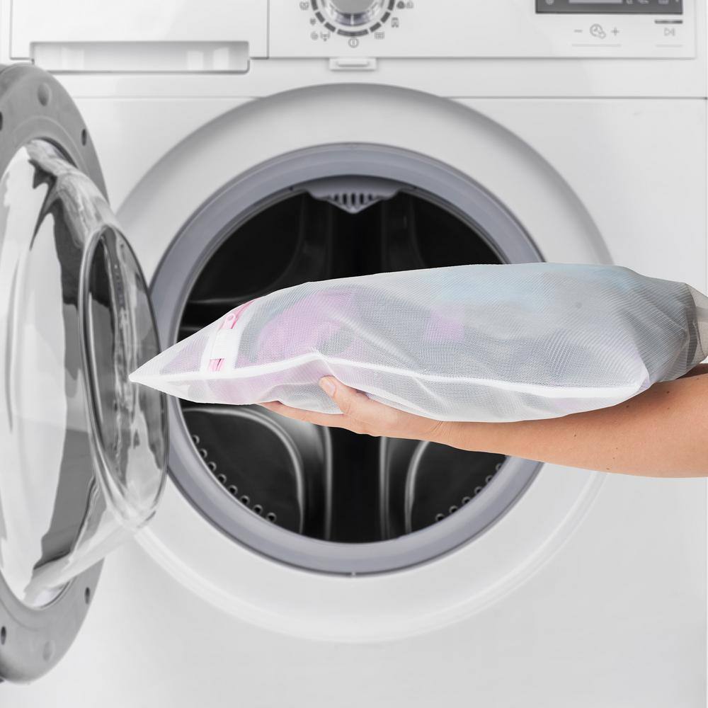 Everyday Home White Mesh Laundry Bags (Set of 8)