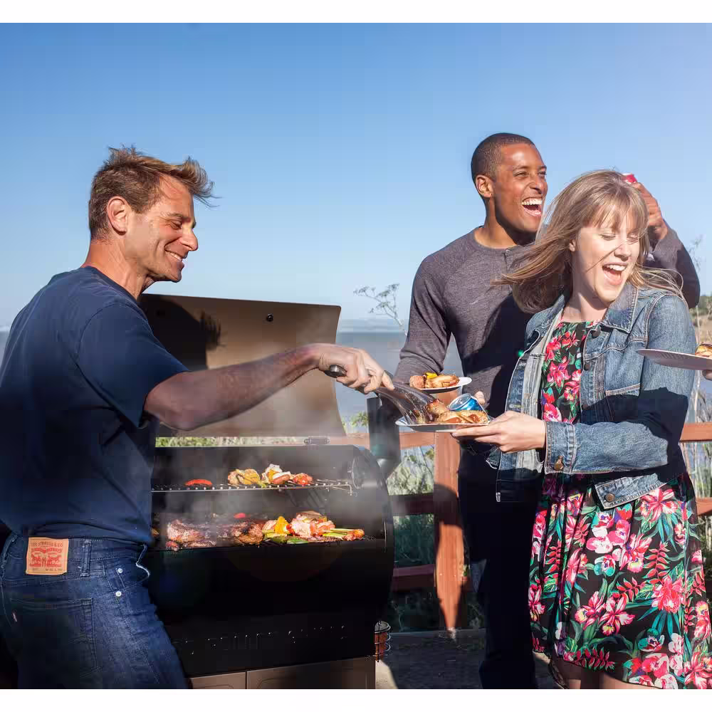 Z GRILLS 590 sq. in. Wood Pellet Grill and Smoker PID, Black